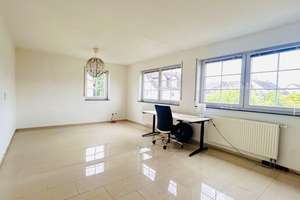 Einfamilienhaus MIT EINLIEGERWOHNUNG in bevorzugter Lage – Die vollständige Adresse der Immobilie erhältst du vom Anbieter., 63165 Mühlheim am Main – Vorschaubild 17