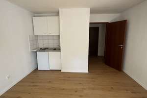 Renovierte 1 Zimmerwohnung mit Balkon und TG – Talstraße -, 70188 Gaisburg, Stuttgart – Vorschaubild 2