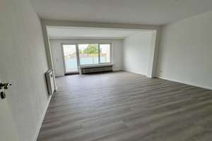 Helle, renovierte 4-Zimmer-Wohnung mit großem Südbalkon in Dortmund-Aplerbeck