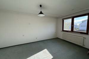 Charmante Doppelhaushälfte in beliebter Wohnlage -  Sanierung oder Neubau – Die vollständige Adresse der Immobilie erhältst du vom Anbieter., 70567 Sternhäule, Stuttgart – Vorschaubild 17