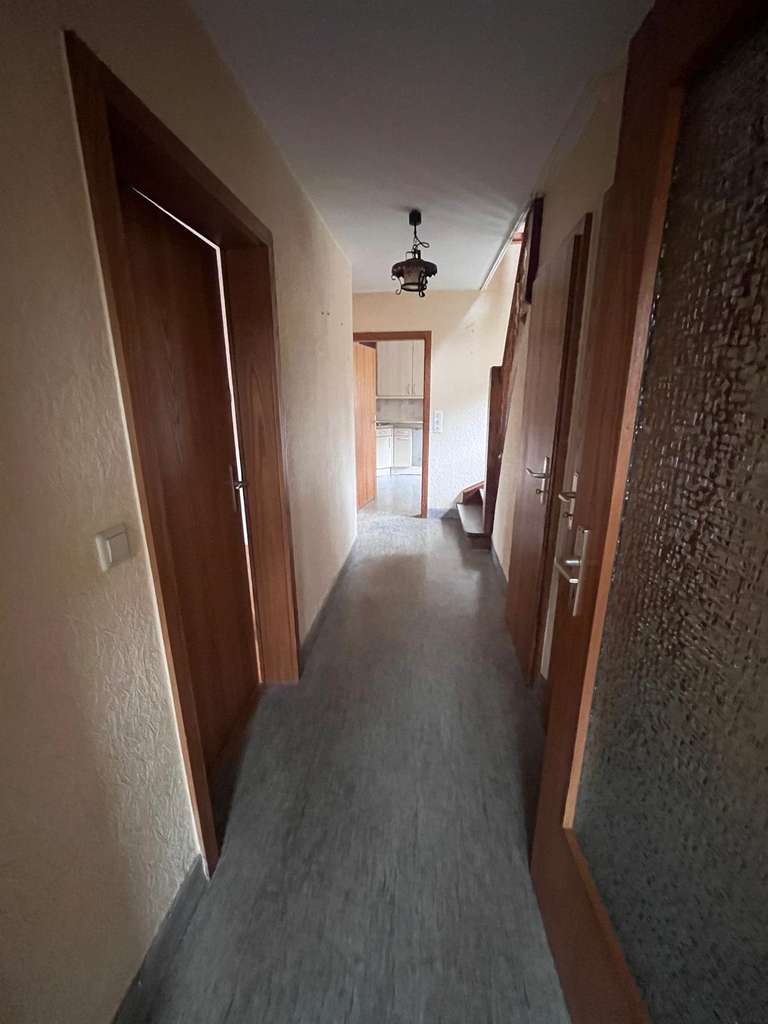 Immobilie in Forchtenberg - Charmantes Einfamilienhaus mit großer Terrasse und Weitblick in Ernsbach - Bild 4