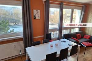 IMMOBERLIN.DE - Lichtdurchflutete Wohnung in familiärer Lage beim Volkspark Friedrichshain – Die vollständige Adresse der Immobilie erhältst du vom Anbieter., 10249 Friedrichshain, Berlin – Vorschaubild 3