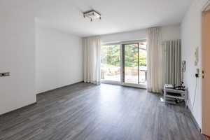 Architektur trifft Lebensqualität! Bungalow-Rarität mit Wellnessbereich und Gartenidylle – Böblingen (Kreis) – Vorschaubild 19