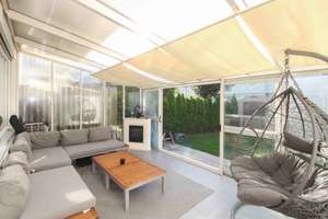 Attraktives modernes Reihenmittelhaus mit Wintergarten und Garten in ruhiger Lage von Erding – Die vollständige Adresse der Immobilie erhältst du vom Anbieter., 85435 Erding – Vorschaubild 2