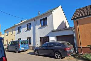 Bennewitz: 6 Zimmer | 2017 kernsaniert | PV-Anlage | Garage | Werkstatt – Die vollständige Adresse der Immobilie erhältst du vom Anbieter., 4828 Bennewitz – Vorschaubild 2