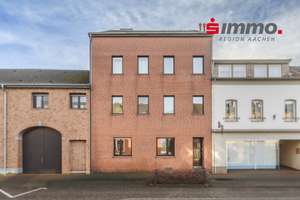 Großes, bezugsfreies Einfamilien- oder Mehrgenerationenhaus in Broichweiden – Die vollständige Adresse der Immobilie erhältst du vom Anbieter., 52146 Würselen – Vorschaubild 1