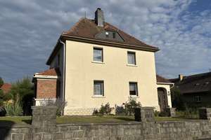 Ein Klassiker für die Familie! – Die vollständige Adresse der Immobilie erhältst du vom Anbieter., 2730 Ebersbach/Sachsen – Vorschaubild 3