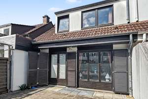 Vermietetes Reihenhaus mit Einliegerwohnung als Kapitalanlage in Hamburg-Wandsbek – Die vollständige Adresse der Immobilie erhältst du vom Anbieter., 22041 Wandsbek (Ortsteil), Hamburg – Vorschaubild 2