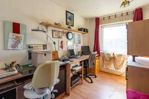 Modernisiertes Familienhaus in Rendsburg (Dach, Heizung, Bad, Küche) mit sonnigem Garten – Rotenhöfer Weg 88, 24768 Rendsburg – Vorschaubild 20