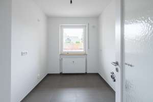 Bezugsfrei, saniert: Attraktive Balkon-Wohnung in Zehlendorf | provisionsfrei – Kunzendorfstraße 2, 14165 Zehlendorf, Berlin – Vorschaubild 5