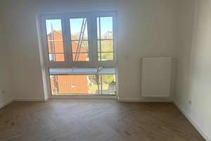 Urban und doch zentral:
Gut aufgeteilte 2 Zimmer mit Balkon in beliebter Lage von Krefeld Uerdingen – Die vollständige Adresse der Immobilie erhältst du vom Anbieter., 47829 Uerdingen, Krefeld – Vorschaubild 3