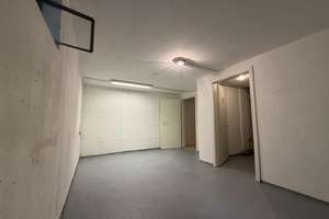 Modernes Familien-Reihenhaus in ruhiger Lage von Regensburg-Burgweinting – 93055 Burgweinting-Harting, Regensburg – Vorschaubild 23