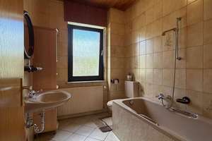 Mehr als ein Haus – ein Zuhause mit Geschichte, Charakter und überraschend vielen Möglichkeiten – Die vollständige Adresse der Immobilie erhältst du vom Anbieter., 50374 Erftstadt – Vorschaubild 25