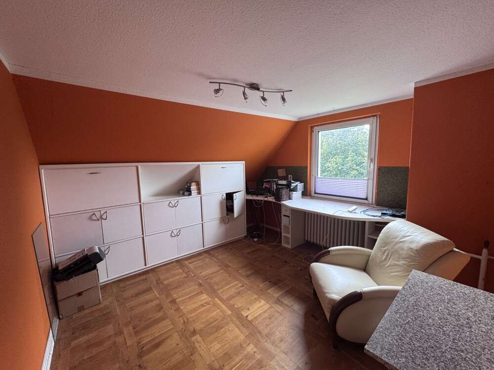 Immobilie in Bergen auf Rügen - Ihr neues Familienparadies auf Rügen: Doppelter Wohn(t)raum mit Charme und Platz! - Bild 1