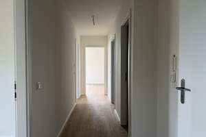 Wohnen in Wasserlage mit Balkon: ideal für Paare oder kleine Familien – Asnièresstraße 1, 13587 Hakenfelde, Berlin – Vorschaubild 14