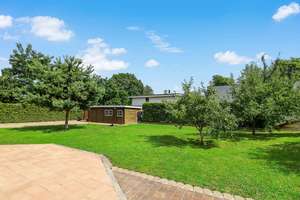 Luxusvilla mit Bootsliegeplatz: Erdwärmeheizung, Klima, Aufzug und mehr – Die vollständige Adresse der Immobilie erhältst du vom Anbieter., 12559 Müggelheim, Berlin – Vorschaubild 5