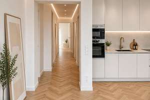 Moderne 3-Zimmer-Wohnung mit Ensuite-Bad und zwei Loggien