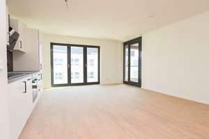 Helle 3-Zimmer-Wohnung mit Balkon und Loggia – Margarete-Vollmar-Str. 2, 81248 Freiham, München – Vorschaubild 1