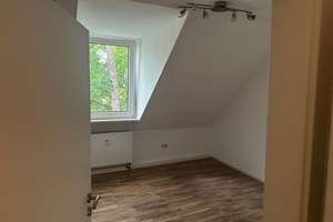Mehrfamilienhaus mit Ladenlokal, Garage & Garten in bester Rellinghauser Lage – Die vollständige Adresse der Immobilie erhältst du vom Anbieter., 45134 Rellinghausen, Essen – Vorschaubild 9