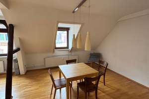 ** Charmante 3-Zimmer-Dachgeschosswohnung mit Spitzboden und Weitblick ** – Hofmannstraße 13, 65191 Bierstadt, Wiesbaden – Vorschaubild 9