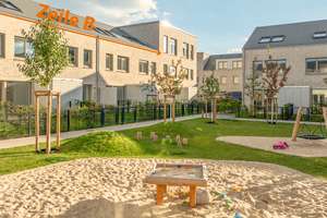 Bezugsfertiges Neubau-Reihenmittelhaus | 125,18 m² mit angelegtem Garten Nähe Mittellandkanal – Werner-Kraft-Straße 15, 30629 Misburg-Nord, Hannover – Vorschaubild 4