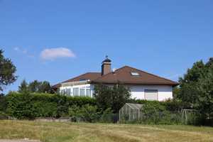 Preisreduzierung!
Großes Wohnhaus mit Wintergarten und 2 Garagen – Hof (Kreis) – Vorschaubild 10