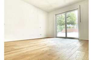 Wunderschöne 2 Zimmerwohnung mit großem Balkon, EBK und Tiefgaragenstellplatz – Augsburg – Vorschaubild 1