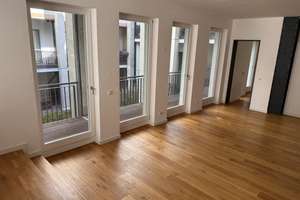 Hochwertige Eigentumswohnung im denkmalgeschützten KesselhausQuartier mit Balkon zum grünen Innenhof – Eberhard-Roters-Platz 13, 10965 Kreuzberg, Berlin – Vorschaubild 6