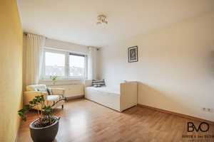 Zwei Haushälften vereint, umgeben von Gartenidylle und der Wärme eines offenen Kamins! Bezugsfrei – Kiel – Vorschaubild 13