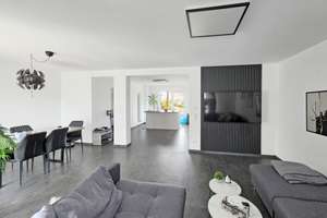 Modernisiertes Massivhaus mit offenem Wohnbereich, Garten und Garage – Die vollständige Adresse der Immobilie erhältst du vom Anbieter., 61267 Neu-Anspach – Vorschaubild 7
