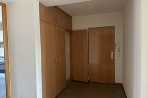 Umfangreich sanierte 3-Zimmer-Wohnung mit Blick ins Grüne – Nordring 1 E, 30163 List, Hannover – Vorschaubild 3