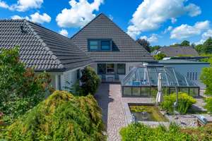 Ein Zuhause der Extraklasse                                             Großzügige Villa mit Well... – Die vollständige Adresse der Immobilie erhältst du vom Anbieter., 25541 Brunsbüttel – Vorschaubild 2