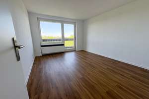 Hell & modern & viel Platz: sanierte 3 Zimmer, Balkon, guter Schnitt, neues Bad mit Wanne + Dusche – Goltsteinstr. 93, 50968 Bayenthal, Köln – Vorschaubild 10