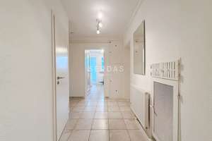 Stilvoll wohnen in Stuttgart-West – modernisierte 2-Zimmer-Wohnung mit zwei Balkonen – Die vollständige Adresse der Immobilie erhältst du vom Anbieter., 70176 Rosenberg, Stuttgart – Vorschaubild 8