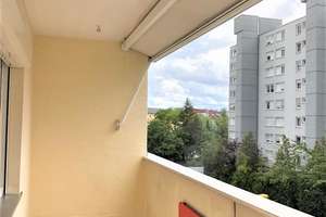 Helle 2-Zi. Wohnung mit Balkon in Erlangen nahe Siemens Campus / Wohnung kaufen – Die vollständige Adresse der Immobilie erhältst du vom Anbieter., 91058 Schönfeld, Erlangen – Vorschaubild 7