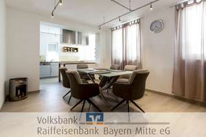 Attraktives Wohn- und Geschäftshaus mit großzügiger Dachterrasse in Mainburg – Die vollständige Adresse der Immobilie erhältst du vom Anbieter., 84048 Mainburg – Vorschaubild 1
