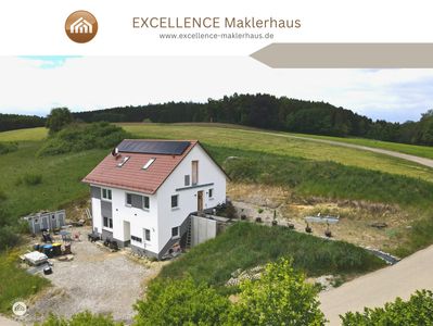 Modernes Einfamilienhaus mit Einliegerwohnung