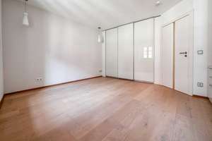 Mitten in der Altstadt – großzügige 3-Zimmer-Wohnung mit Balkon & Stellplatz – Die vollständige Adresse der Immobilie erhältst du vom Anbieter., 90403 Altstadt, Sankt Sebald, Nürnberg – Vorschaubild 11
