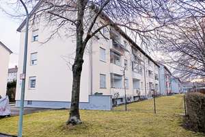 Familienfreundliche 4-Zimmer-Hochparterre-Wohnung mit Balkon – Top-Lage Augsburg-Lechhausen – Die vollständige Adresse der Immobilie erhältst du vom Anbieter., 86167 Lechhausen-West, Augsburg – Vorschaubild 23