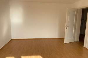 Tolle 3-Zimmer-Wohnung Mit Balkon in Regensburg – Boelckestr. 1, 93051 Kumpfmühl-Ziegetsdorf-Neuprüll, Regensburg – Vorschaubild 3