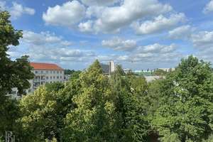 Wunderschöne sanierte 3 Zimmer Altbauwohnung mit Balkon und Weitblick in Prenzlauer Berg! – Die vollständige Adresse der Immobilie erhältst du vom Anbieter., 10407 Prenzlauer Berg, Berlin – Vorschaubild 8