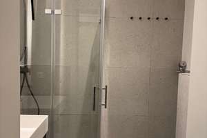 Alll IN Miete inkl Internet ! Stylische 1 Zimmer Wohnung inkl EBK / Waschmaschine /Smart Tv in S-Ost – Hallbergstr 2, 70190 Kernerviertel, Stuttgart – Vorschaubild 3