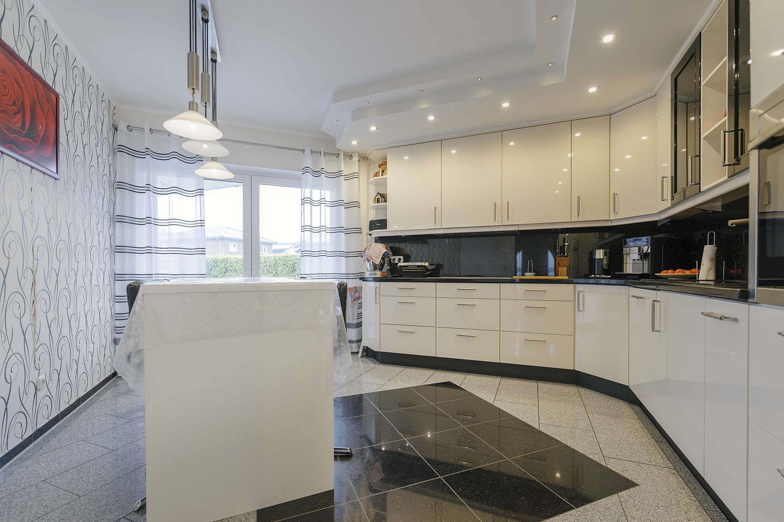 Immobilie in Fredenbeck - Schickes 7 Zimmer Einfamilienhaus! - Bild 1