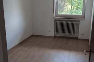 3-Zimmer-Wohnung in Nürnberg Fischbach – Die vollständige Adresse der Immobilie erhältst du vom Anbieter., 90475 Fischbach, Nürnberg – Vorschaubild 3