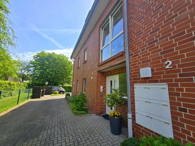 Schöne EG-Wohnung mit 2 Zimmern und kleinem Garten