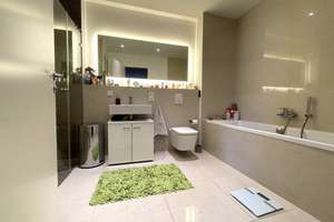 Charmante & geräumige 75 m² Wohnung (2ZKB) mit West-Balkon in Halensee – karlsruher straße 6, 10711 Halensee, Berlin – Vorschaubild 10