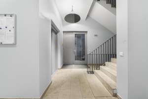 MODERN CHIC IN BERLIN- MITTE: GROSSZÜGIGES 2-ZIMMER-APARTMENT MIT ZWEI BALKONEN – Die vollständige Adresse der Immobilie erhältst du vom Anbieter., 10115 Mitte (Ortsteil), Berlin – Vorschaubild 4