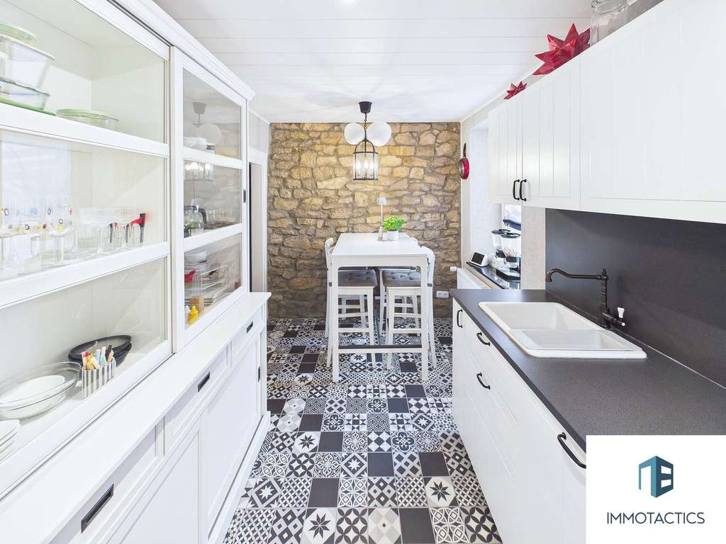 Immobilie in Siefersheim - Reihenmittelhaus mit Terrasse, Garten, Keller und historischem Detail in Siefersheim - Bild 0