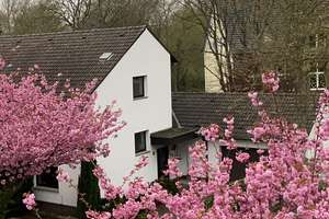 Teilmöbliertes (WG) Zimmer in Bochum an ruhigen Mieter – Die vollständige Adresse der Immobilie erhältst du vom Anbieter., 44894 Werne, Bochum – Vorschaubild 1