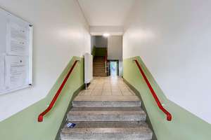 Bezugsfreie 3-Zimmer-Wohnung im Erdgeschoss in Berlin-Wilmersdorf – Die vollständige Adresse der Immobilie erhältst du vom Anbieter., 10717 Wilmersdorf, Berlin – Vorschaubild 8